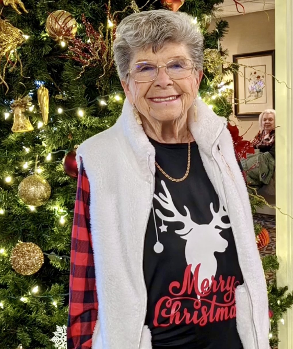 hickory-valley-retirement-chattanooga-tennessee-independent-assisted-senior-living-community-thank-you-second-christmas-pajama-day-success